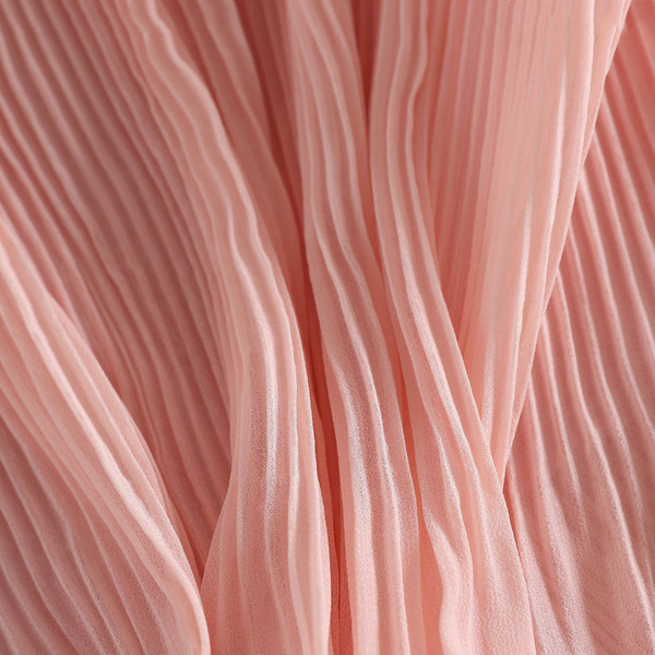 Női felső csipkével, három színben