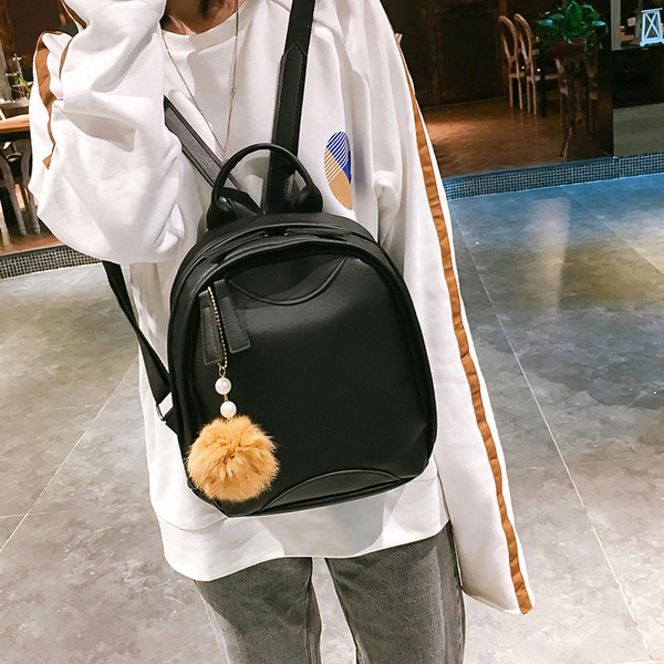 Női mindennapi hátizsák öko bőrből, két színben