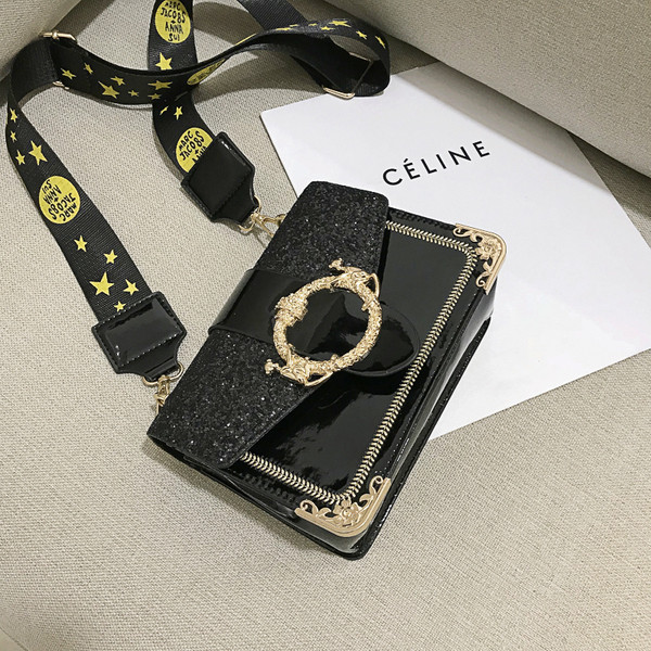 Geanta de dama moderna cu finisaj lucios in mai multe culori