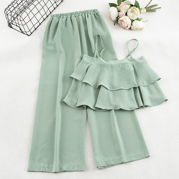 Kétrészes női napi szett több színben