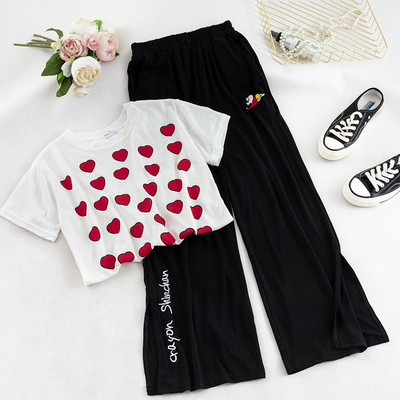 Stílusos női szett fekete és piros színben