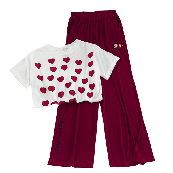 Stílusos női szett fekete és piros színben