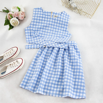 Κομψό γυναικείο σετ δύο τεμαχίων σε διάφορα χρώματα