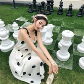 Modern női pöttyös ruha két színben