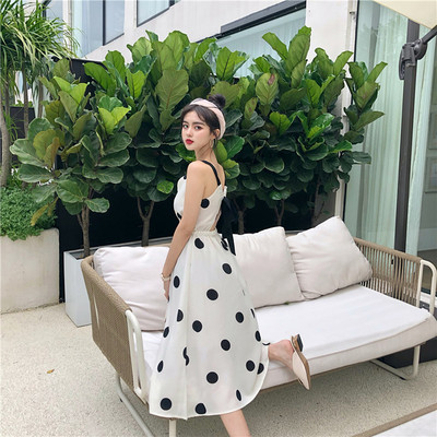 Modern női pöttyös ruha két színben