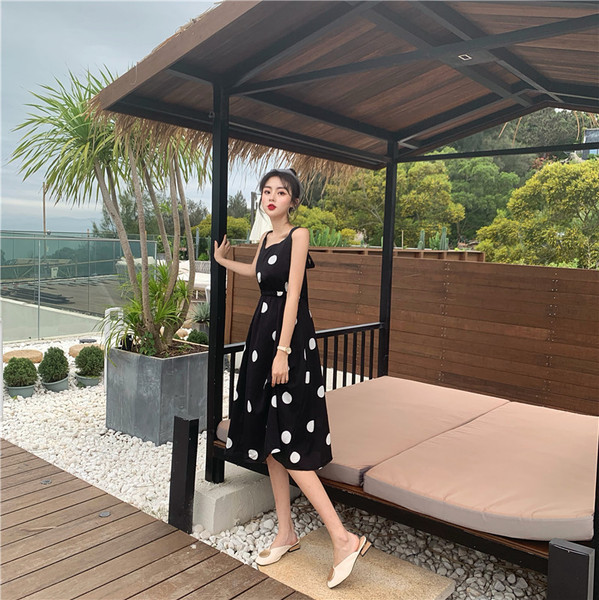 Modern női pöttyös ruha két színben