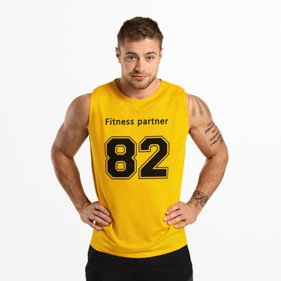 Férfi akasztófelső O-nyakkal és nyomattal, több színben