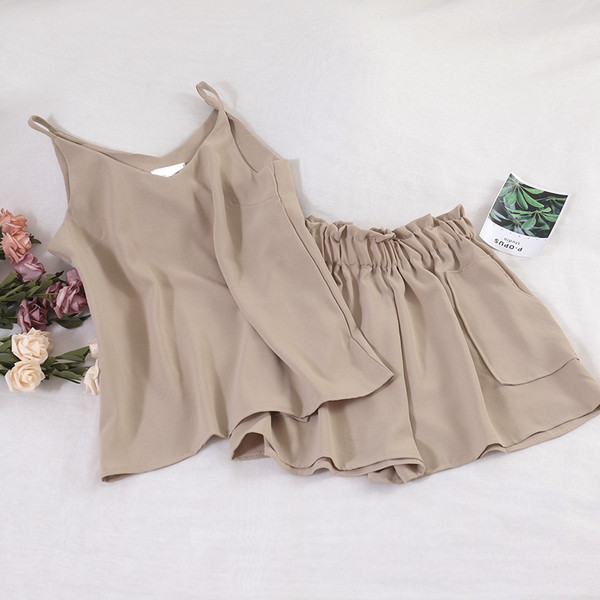 Napi női szett két részből álló felső + rövidnadrág több színben