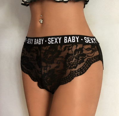 Női csipke bikini fekete-fehér felirattal