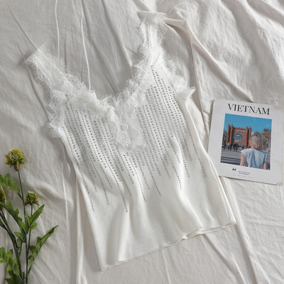 alkalmi női felső csipkével és díszítő kövekkel