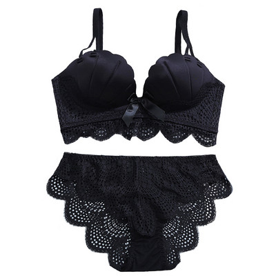 Model nou de lenjerie intimă în două părți cu dantelă în mai multe culori