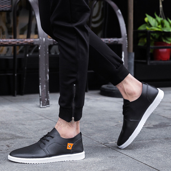 Pantofi barbatesti moderni din piele ecologica cu sireturi in mai multe culori