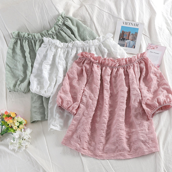 Női blúz rövid ujjal, három színben