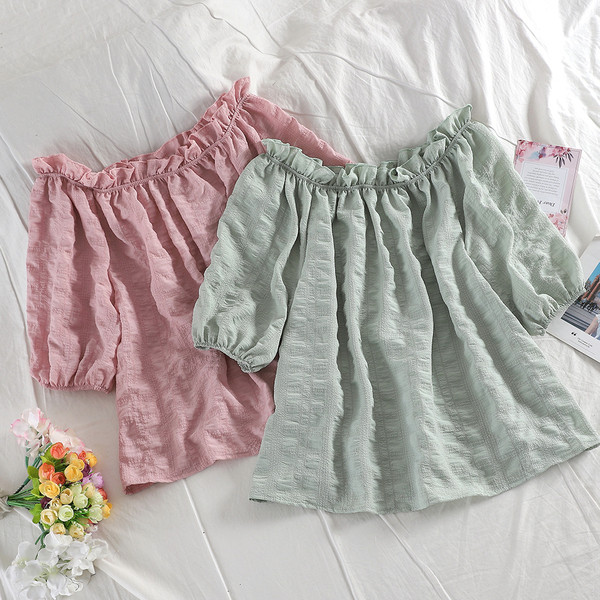 Női blúz rövid ujjal, három színben