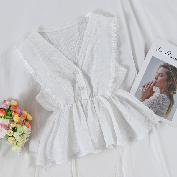 Női felső V-nyakkal, három színben