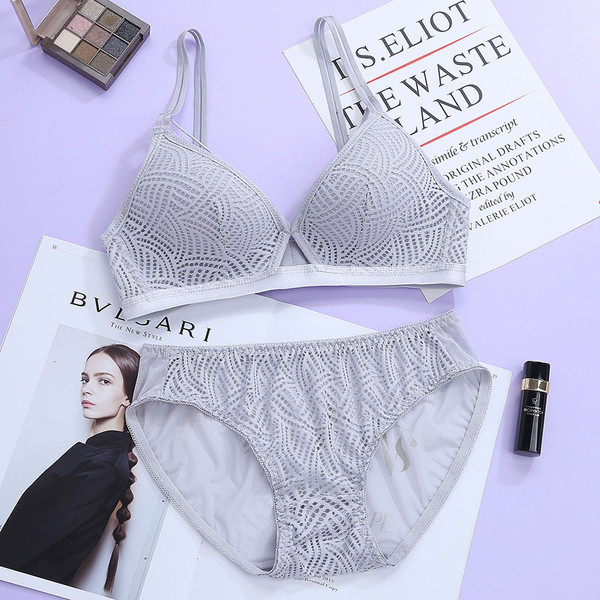 Napi fehérnemű két részből, különböző színekben