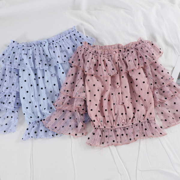 Modern női pöttyös blúzok többféle színben