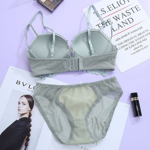 Set de lenjerie de damă modernă din două părți în mai multe culori