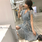 Stílusos női ruha csipke aszimmetrikus mintával három színben