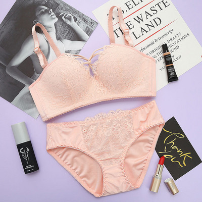 Stílusos női kétrészes szett csipkével és nyakkendővel több színben