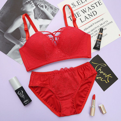 Stílusos női kétrészes szett csipkével és nyakkendővel több színben