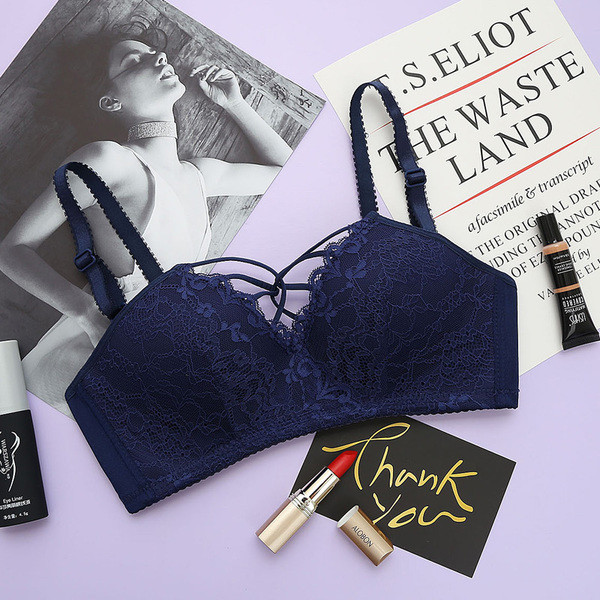 Stílusos női kétrészes szett csipkével és nyakkendővel több színben