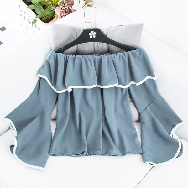 Bluză de damă modernă cu mâneci lotus în patru culori