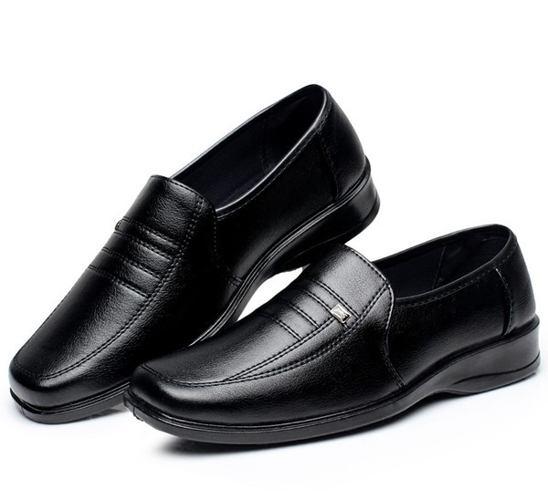 Mocasini moderni pentru barbati in doua modele