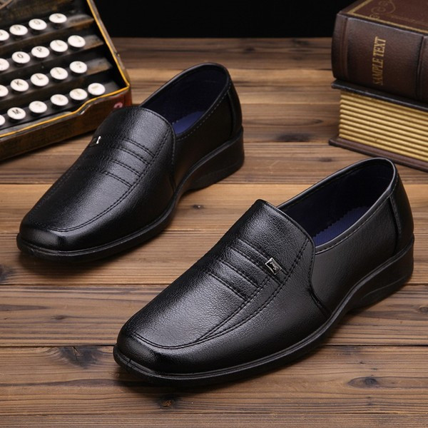 Mocasini moderni pentru barbati in doua modele