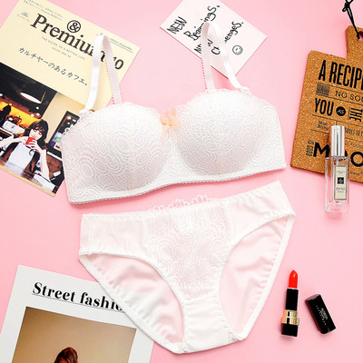 Stílusos női csipke fehérnemű szett fekete, fehér és rózsaszín színekben