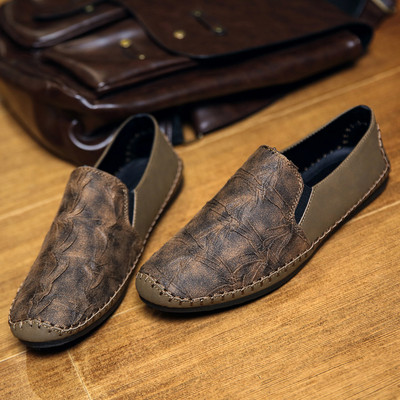 Alkalmi férfi mokaszinok két színben