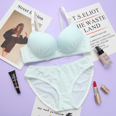 Napi fehérnemű két részből, több színben