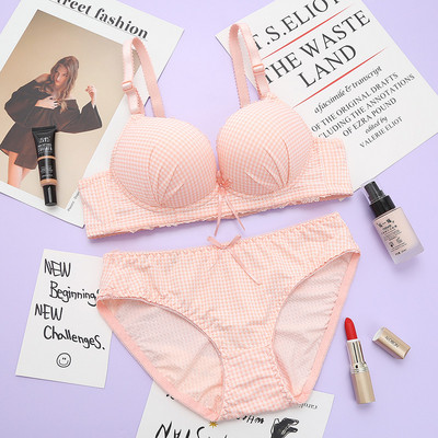 Napi fehérnemű két részből, több színben