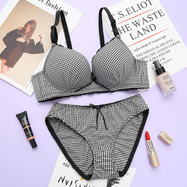 Napi fehérnemű két részből, több színben