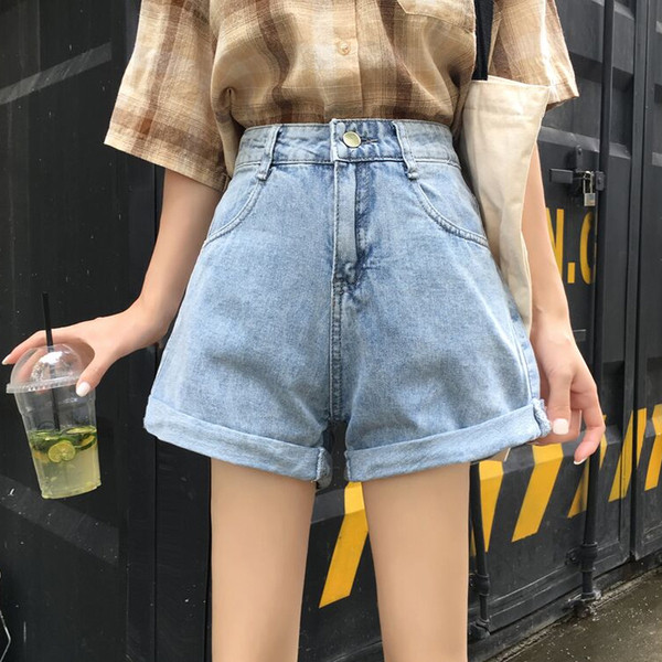 Alkalmi női farmer magas derékkal, világos színben