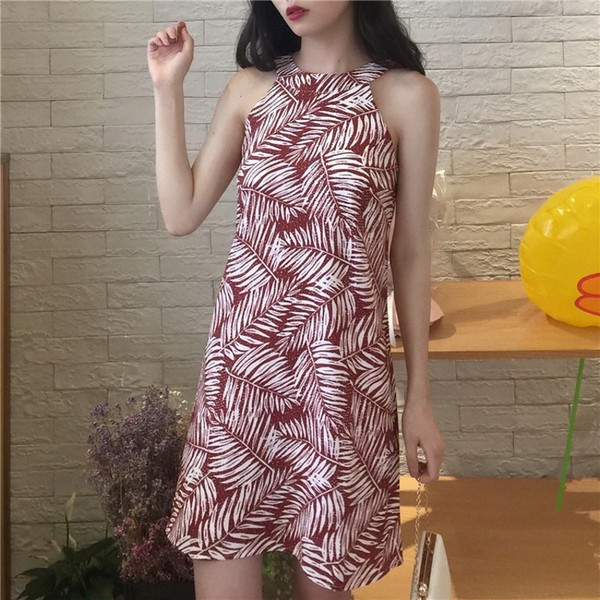 Alkalmi női ruha rátéttel