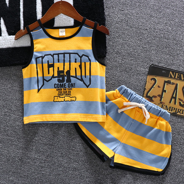 Napi gyermek napi szett három színben - fiúknak