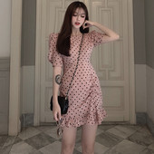 Két színben pöttyös, rövid ujjú női ruha