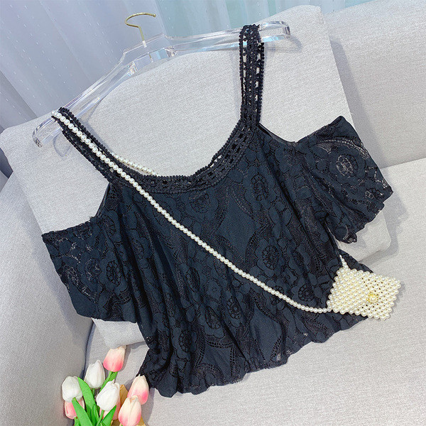 Női csipkeblúz fekete-fehér színben