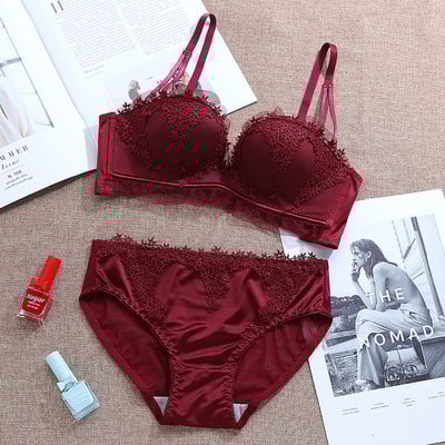 Stílusos fehérnemű szett két részből, több színben