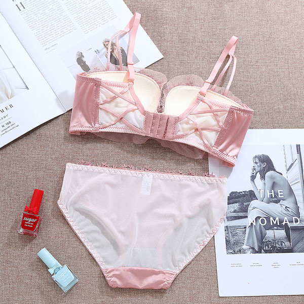 Stílusos fehérnemű szett két részből, több színben