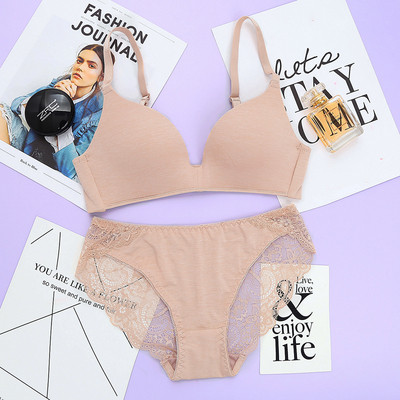 Kétrészes pamut fehérnemű csipkével több színben