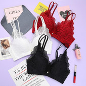 Stílusos fehérnemű szett több színben