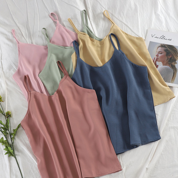 Modern női felső vékony pántokkal