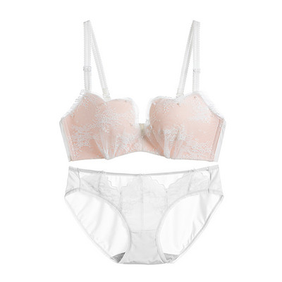 Lenjerie intimă în două părți în negru, alb și roz