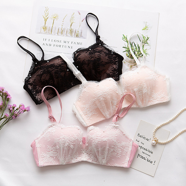 Lenjerie intimă în două părți în negru, alb și roz