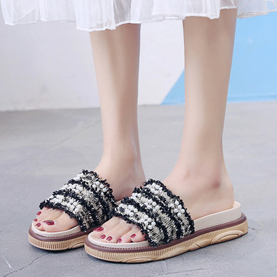 Модерни дамски чехли с перли в два цвята