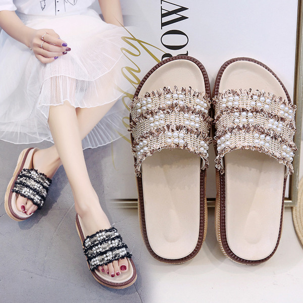 Модерни дамски чехли с перли в два цвята 