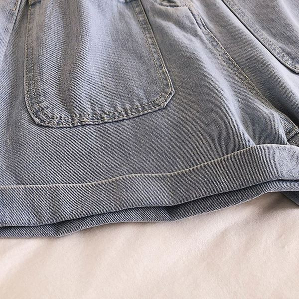 Női farmer rövidnadrág fehér és kék színben