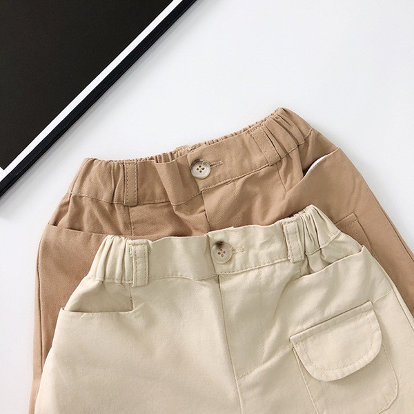 Детски модерни къси панталони в два цвята за момчета